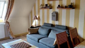 TV, books