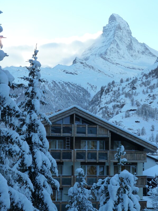 Exterior - Zermatt centre - High standing all mod cons rental - View of the Cervin (Zermatt)