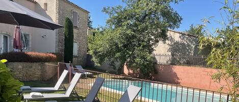 Alberca al aire libre