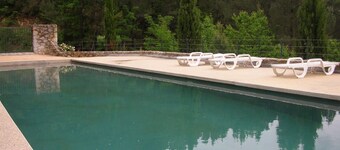 HOUSE IN THE HEART OF THE VALLEYS CEVENOLES large pool access