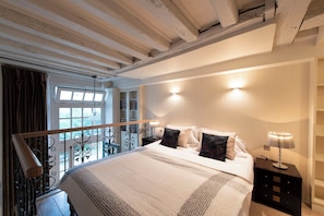 1 chambre, fer et planche Ă repasser, Wi-Fi gratuit, draps fournis