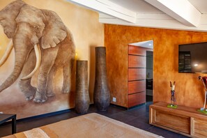 3 slaapkamers, een strijkplank/strijkijzer, wifi, beddengoed