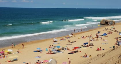 Villa à 600 m de la plage, piscine chauffée 9x4, classée 3*