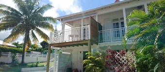 Acacia Apartment Residence Carambola