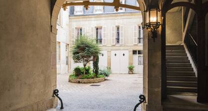 Le Loisy - Kaunis asunto historiallisessa keskustassa Dijon (4pers)