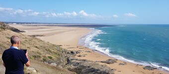 Come and discover the sea and the countryside in beautiful Normandy(50)