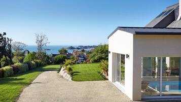 Piscine couverte, piscine chauffée