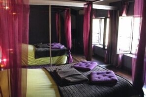 3 chambres, fer et planche à repasser, lit parapluie, Wi-Fi gratuit