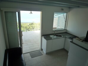 Interior - Small furnished house with pool Le Robert Martinique (LE ROBERT)