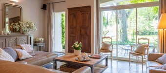 In the Mas des Pampres, Provence is at your fingertips