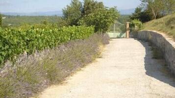 Enceinte de lâhĂ©bergement