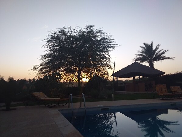 Ulkouima-allas, lämmitetty uima-allas