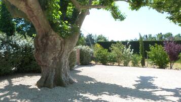 Enceinte de lâhĂ©bergement