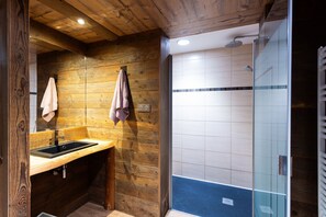 Dusche, Haartrockner