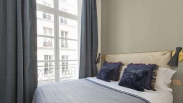 3 slaapkamers, een kluis op de kamer, een strijkplank/strijkijzer