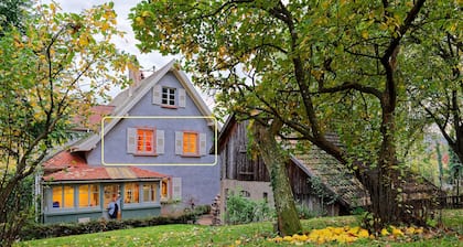 Der WANDERER ***** - Schöne ruhige Lage, mit Blick u. Terrasse im Garten.