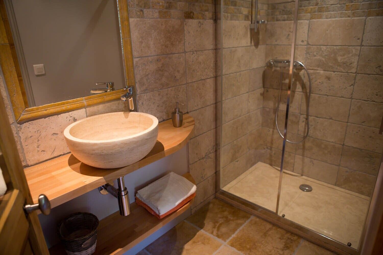 Shower, eco-friendly toiletries, hair dryer, towels