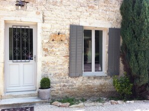 Exterior detail - CHARMING HOUSE WITH COURTYARD GARDEN BEAUTIFULLY RESTORED bucolic Village ****  (Bouilland)