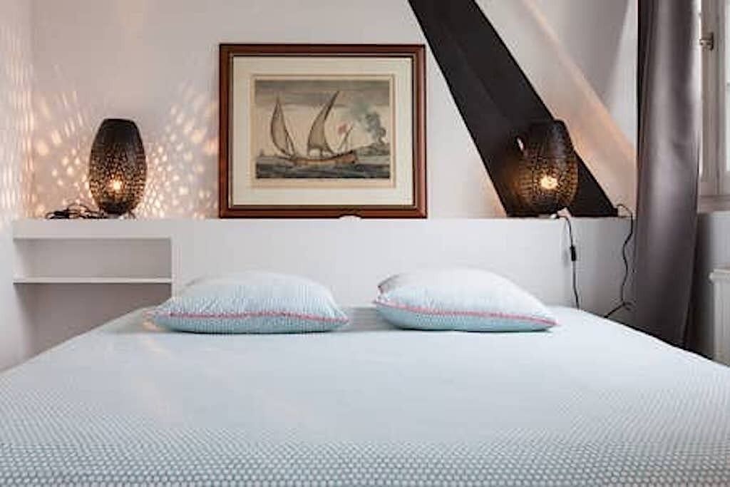 6 Schlafzimmer, Schreibtisch, Bügeleisen/Bügelbrett, kostenloses WLAN