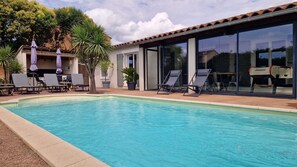 Piscine extérieure