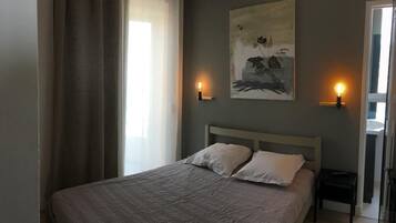 1 chambre, Wi-Fi gratuit, draps fournis