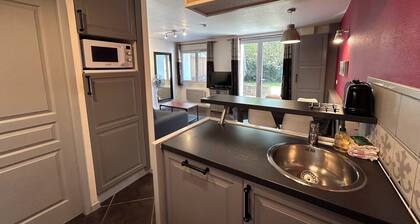 Appartement avec jardin clos et parking privé au calme en centre ville