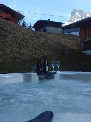 Ulkoporeallas