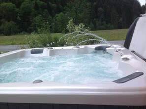 Outdoor spa tub - Chalet grand confort Jacuzzi Station Grand-Massif (Sixt-Fer-À-Cheval)