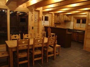 Dining - Chalet grand confort Jacuzzi Station Grand-Massif (Sixt-Fer-À-Cheval)