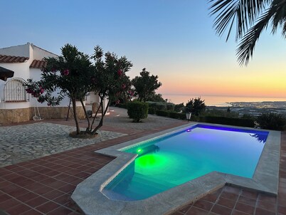 Independent villa, magnificent sea view, private swimming pool, WIFI