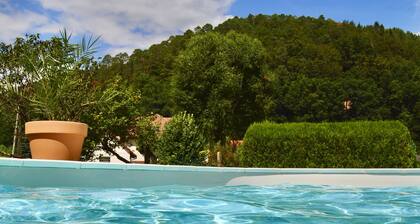 Casa de campo confortable, tranquila e independiente con piscina en el corazón de los Vosgos del Norte