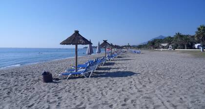 Bas de Villa and its private area close to beaches and rivers