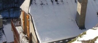 'House Nestes Valley high-end, ideal for couples BB + Alt 1000m