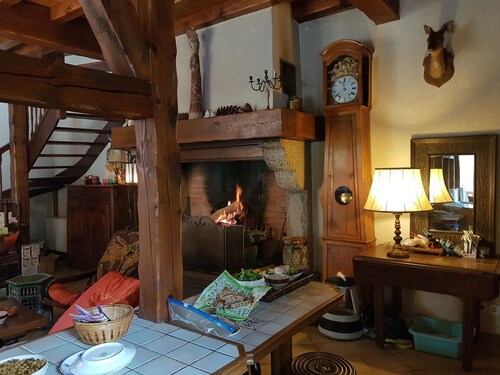 'House Nestes Valley high-end, ideal for couples BB + Alt 1000m 