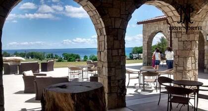 ♛ Magníficas vistas del atardecer ♚ @ The Shores Lakeview ☀ Condo