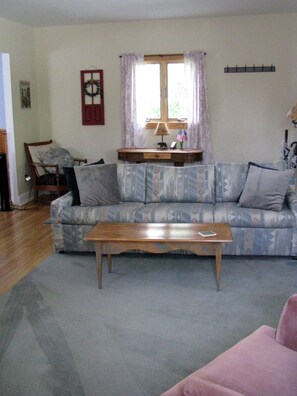 Una Smart TV, libros