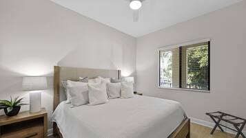2 bedrooms, iron/ironing board, travel crib, free WiFi