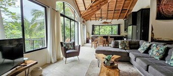 Your Private Sanctuary ... Nature' s Paradise