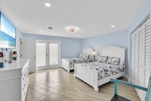 5 habitaciones, tabla de planchar con plancha y wifi gratis 