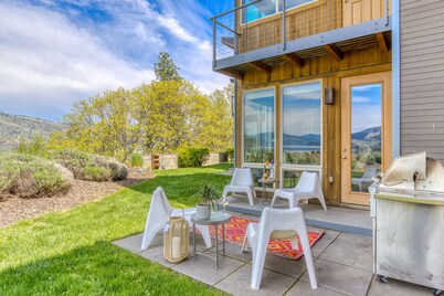 Spectacular Columbia River View + Easy Access To World Class Windsurfing/Kiting