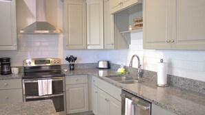 Unclassified image, 3 of 42, button - 404A The Hilltop House | 4BR/3.5BA | Balcony (Virginia Beach)
