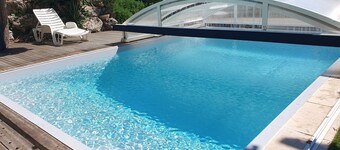 Schöne unabhängige Villa mit privatem Pool und großem Garten in der Nähe von Vence