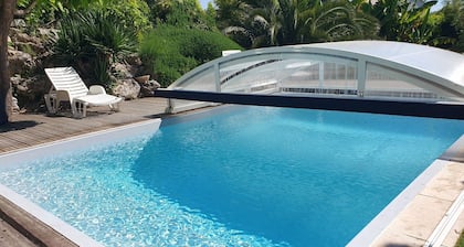 Schöne unabhängige Villa mit privatem Pool und großem Garten in der Nähe von Vence