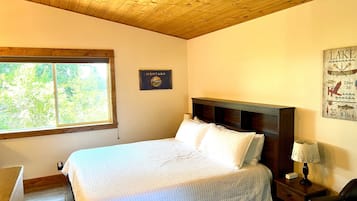 1 chambre, fer et planche Ă repasser, Wi-Fi gratuit, draps fournis