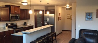 Brand New Okoboji Vacation Cabin With Large Pool In Backyard!!! Bridges Bay!!