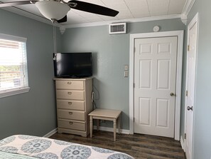 4 Schlafzimmer, Bügeleisen/Bügelbrett, kostenloses WLAN, Bettwäsche