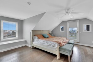 5 habitaciones, tabla de planchar con plancha, wifi y ropa de cama 