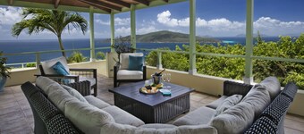 $ 600 per nat til september 2019 Magens Hideaway Luxury. Book nu