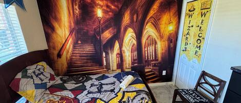 5 bedrooms, iron/ironing board, travel cot, WiFi