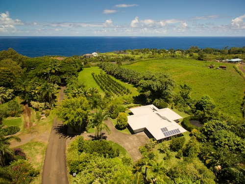 Garden Home at Botanical World Adventures 
Two Bedroom Three bathroom 